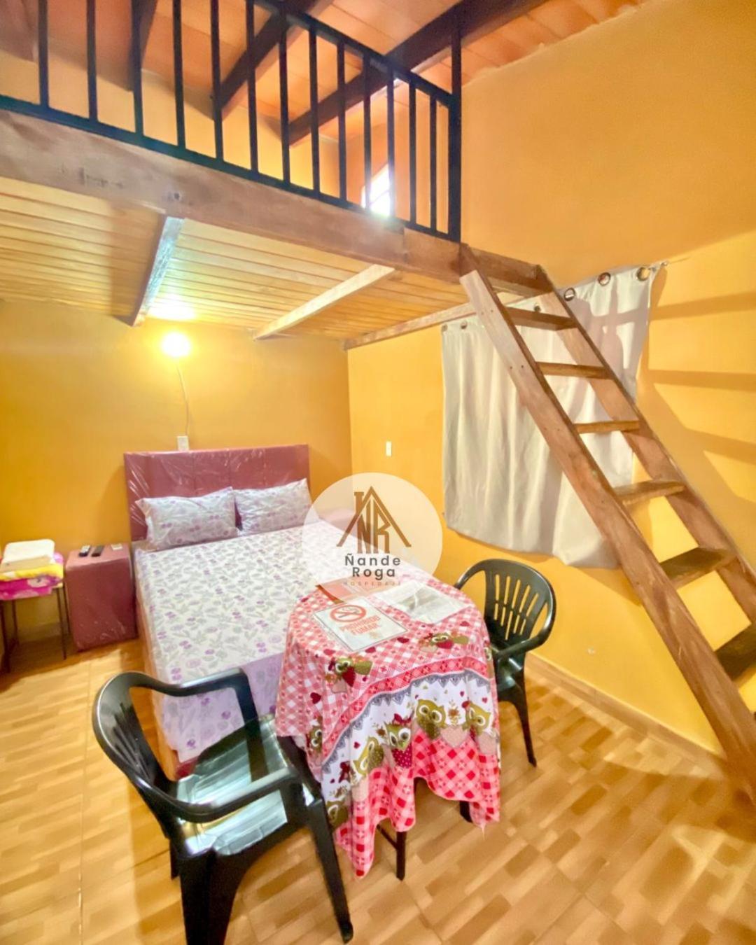 Hospedaje Nande Roga Capiata Bagian luar foto
