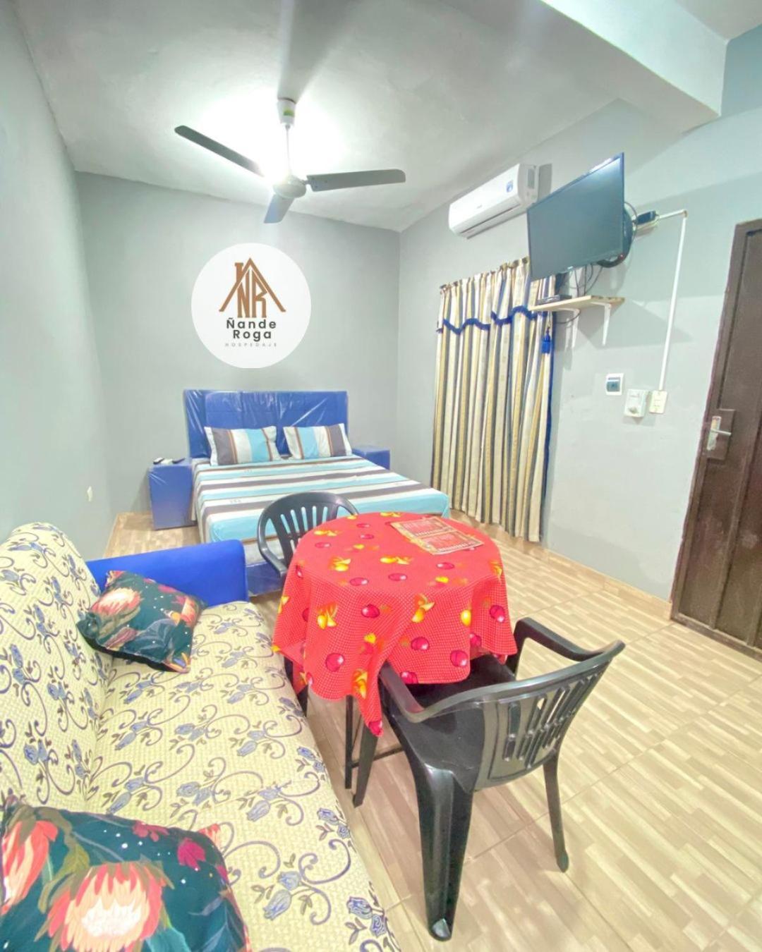 Hospedaje Nande Roga Capiata Bagian luar foto